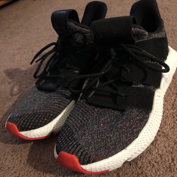 Adidas - Picture 2 of 6